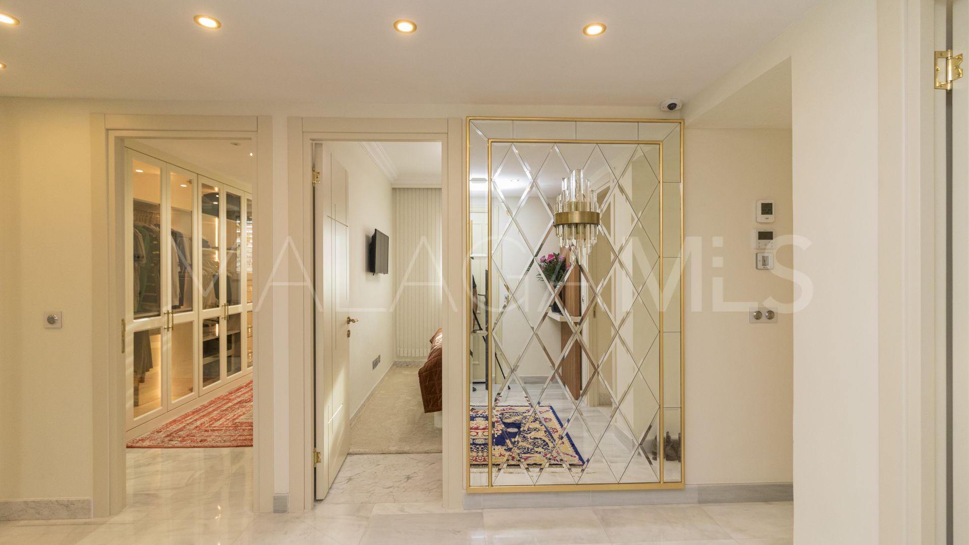 Se vende apartamento in Marina Banus de 2 bedrooms