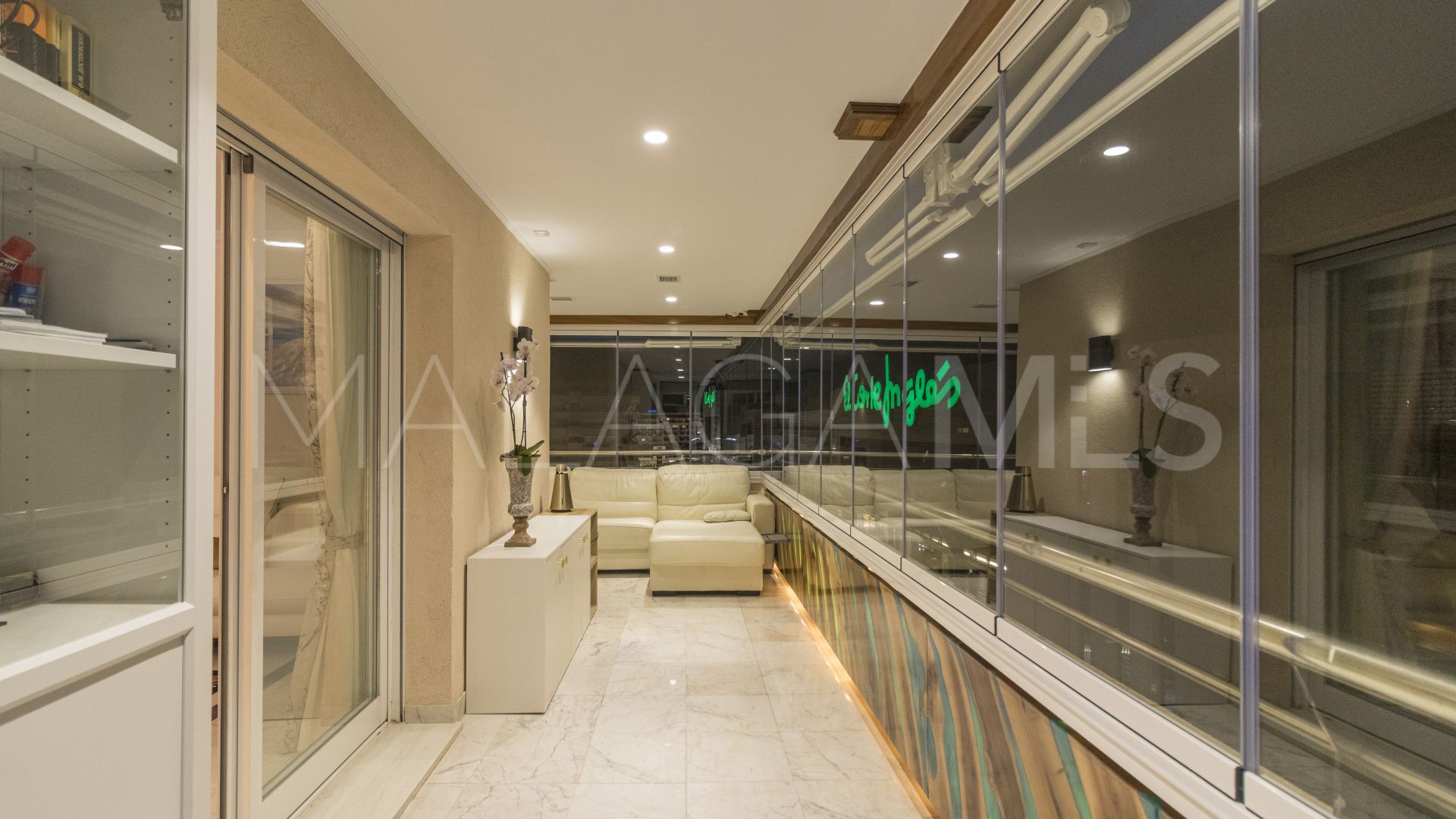 Se vende apartamento in Marina Banus de 2 bedrooms