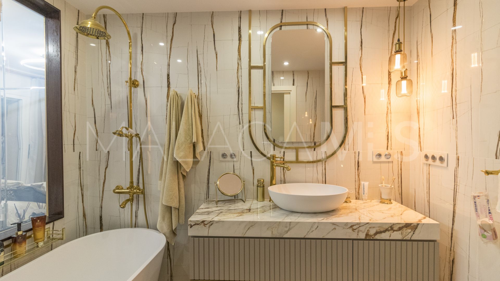 Se vende apartamento in Marina Banus de 2 bedrooms