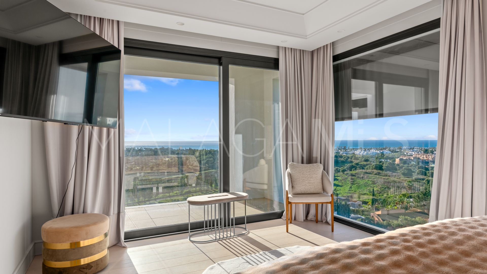 5 bedrooms villa for sale in El Paraiso