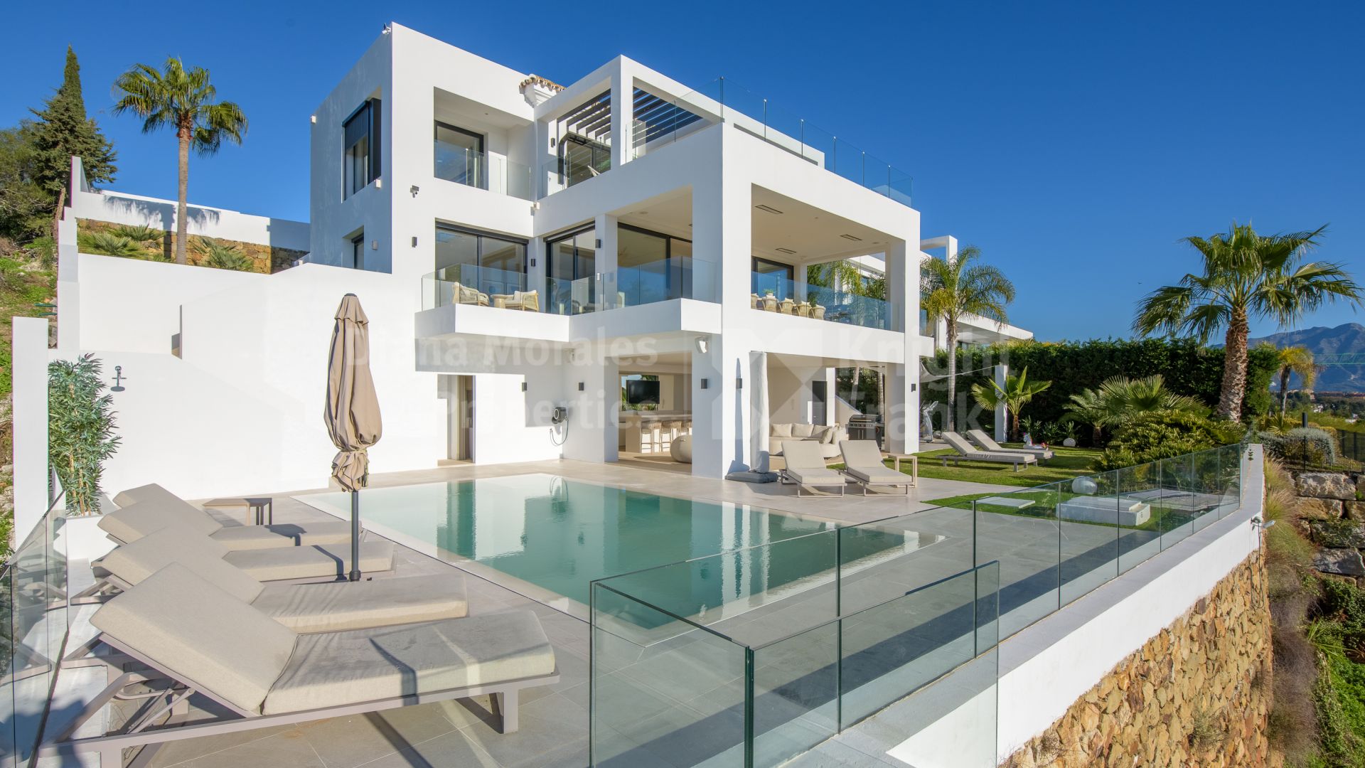 El Paraiso, Villa avec des vues spectaculaires depuis presque chaque recoin