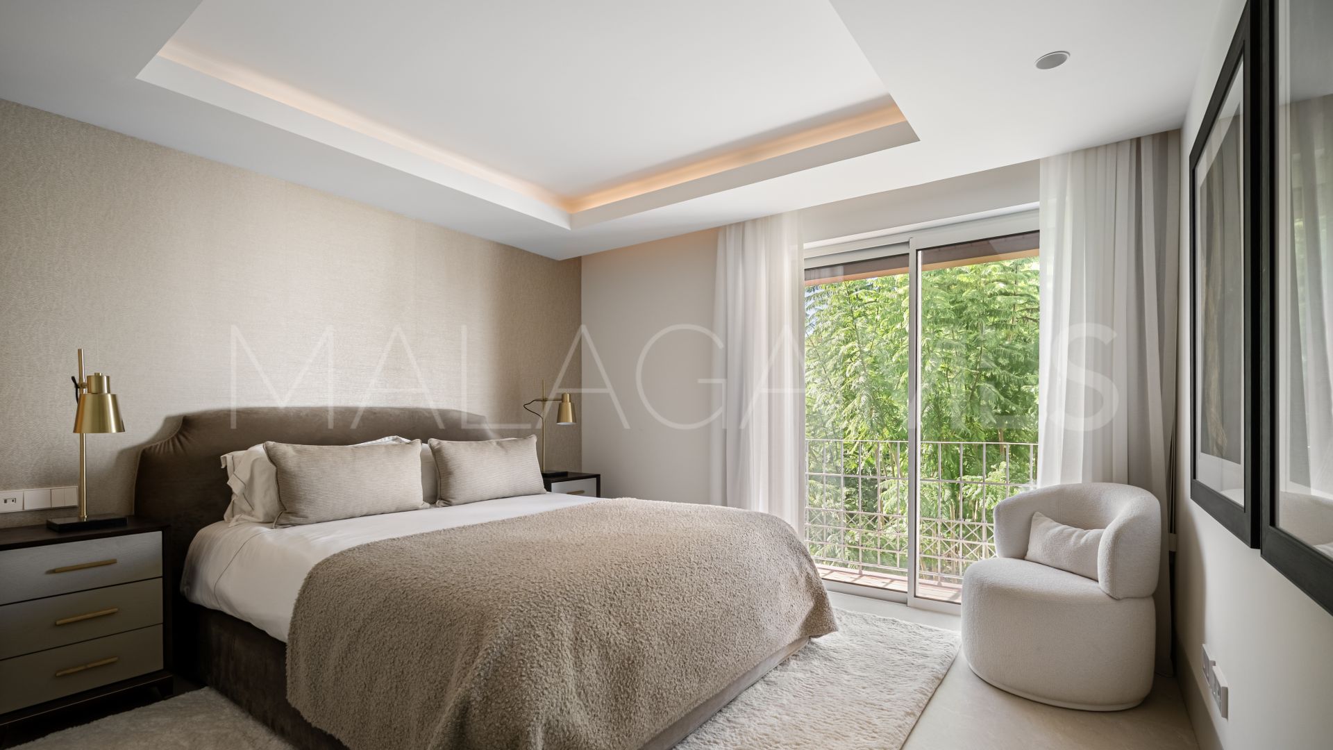 Zweistöckiges penthouse for sale in Alhambra del Mar