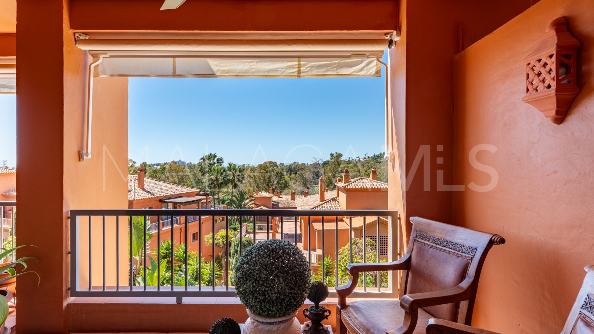 Lägenhet for sale in Benatalaya