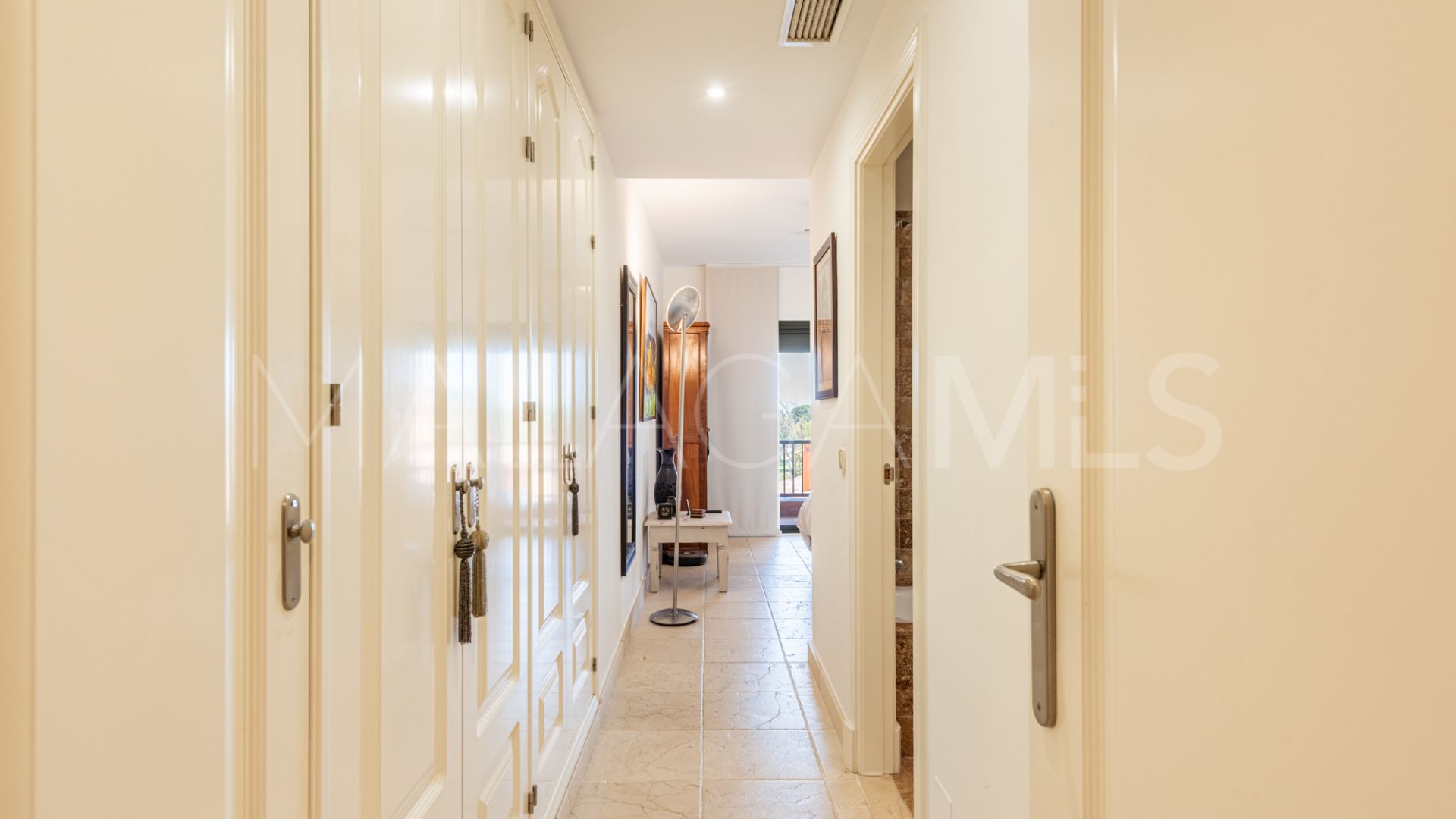 Lägenhet for sale in Benatalaya