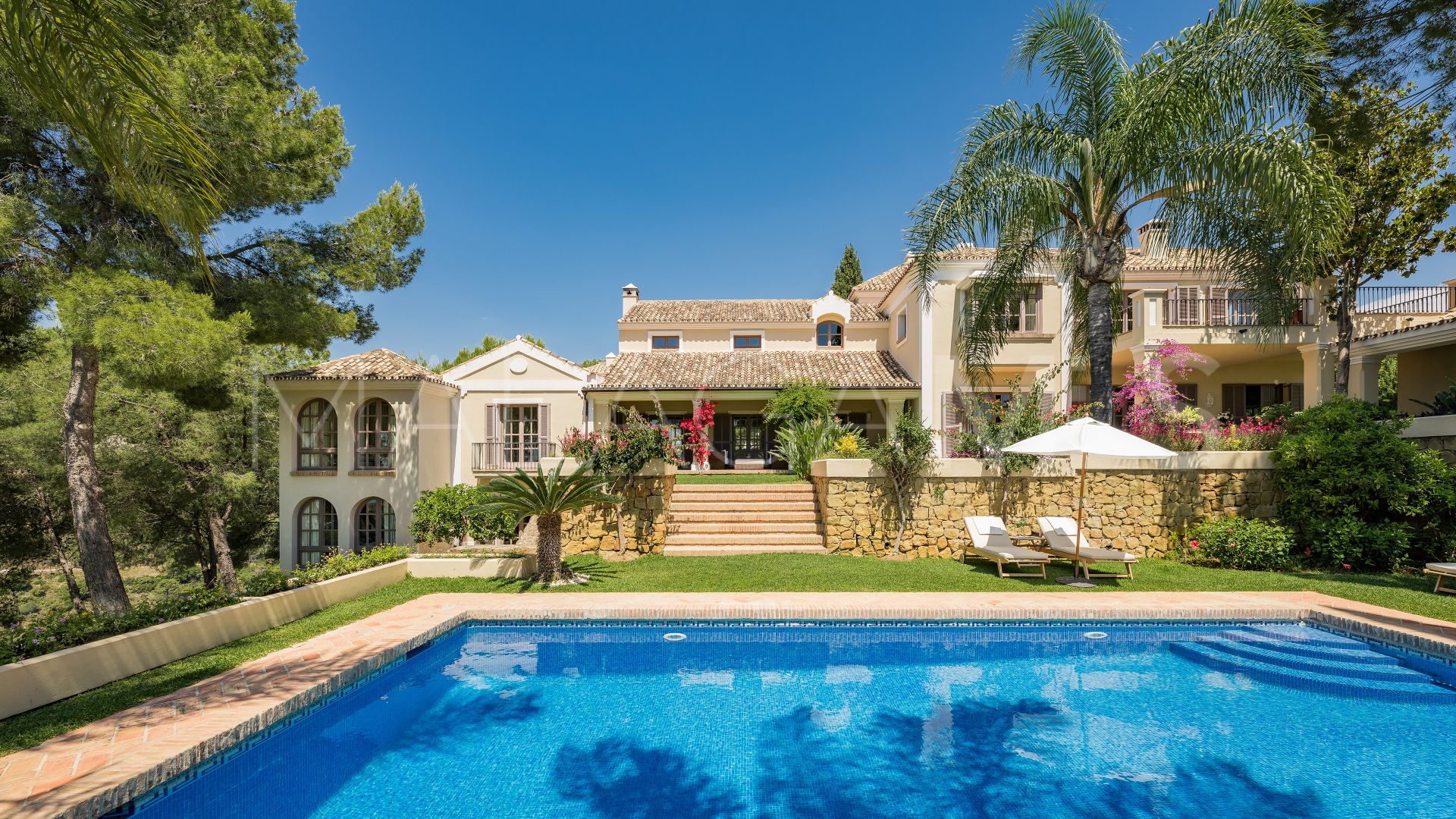 Villa for sale in El Madroñal