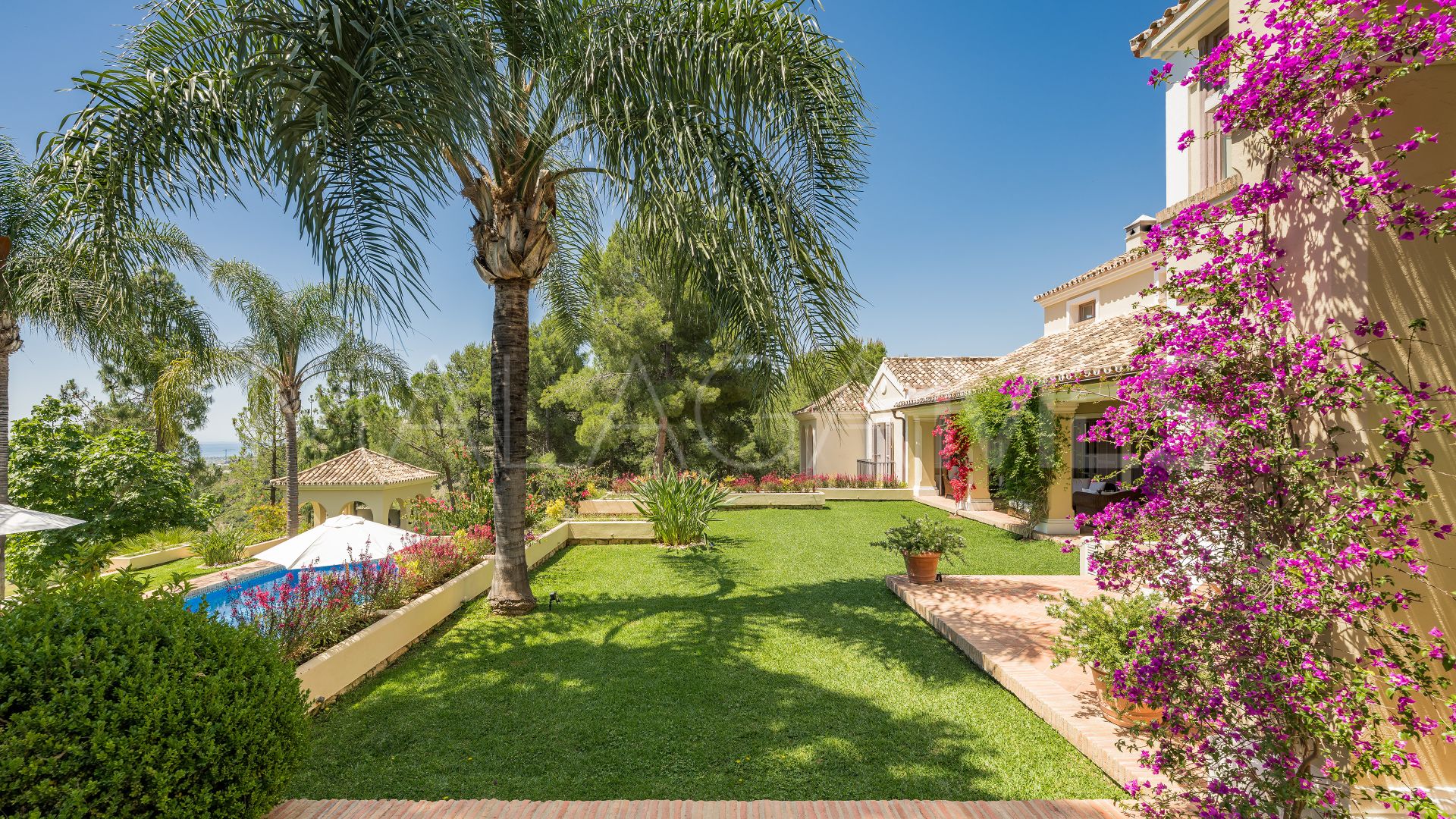 Villa for sale in El Madroñal
