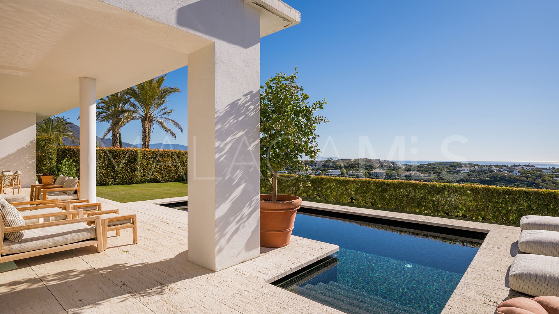 Lägenhet for sale in Finca Cortesin