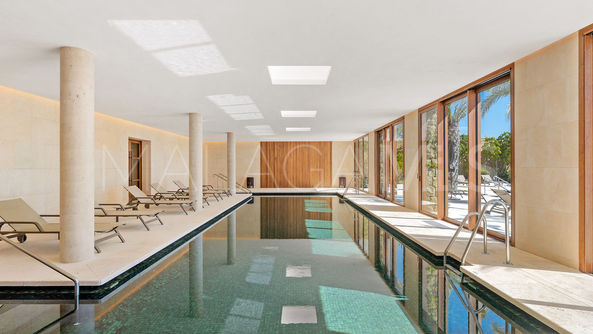 Lägenhet for sale in Finca Cortesin