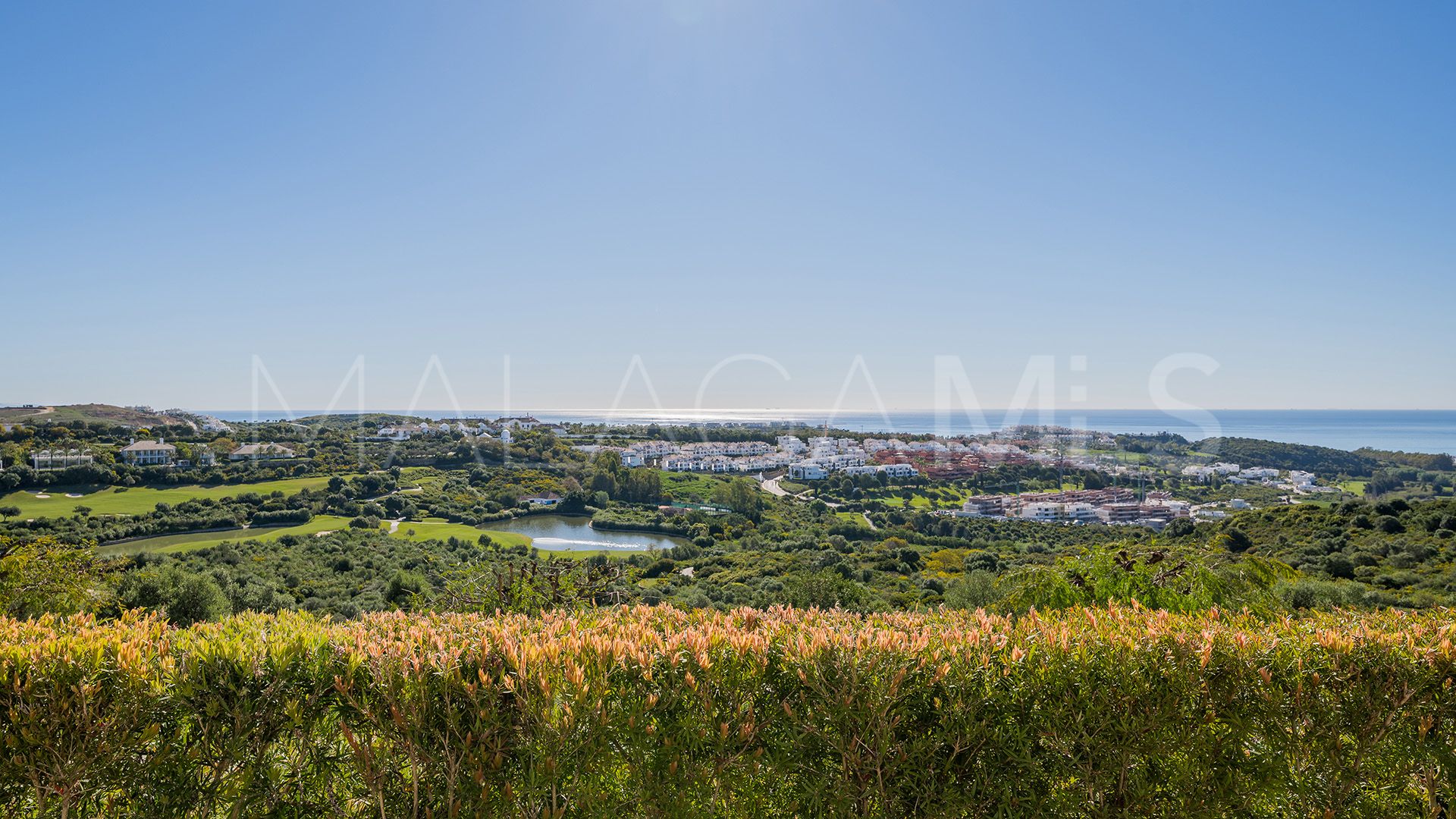 Lägenhet for sale in Finca Cortesin