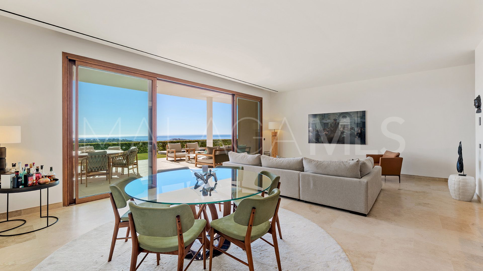 Lägenhet for sale in Finca Cortesin