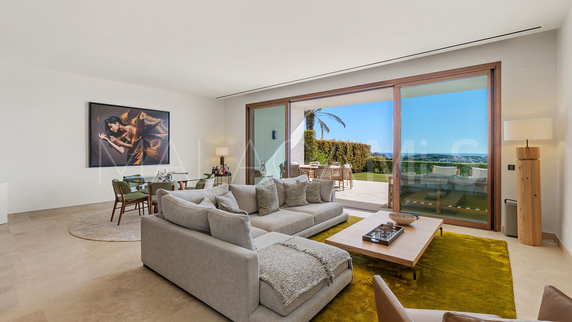 Lägenhet for sale in Finca Cortesin