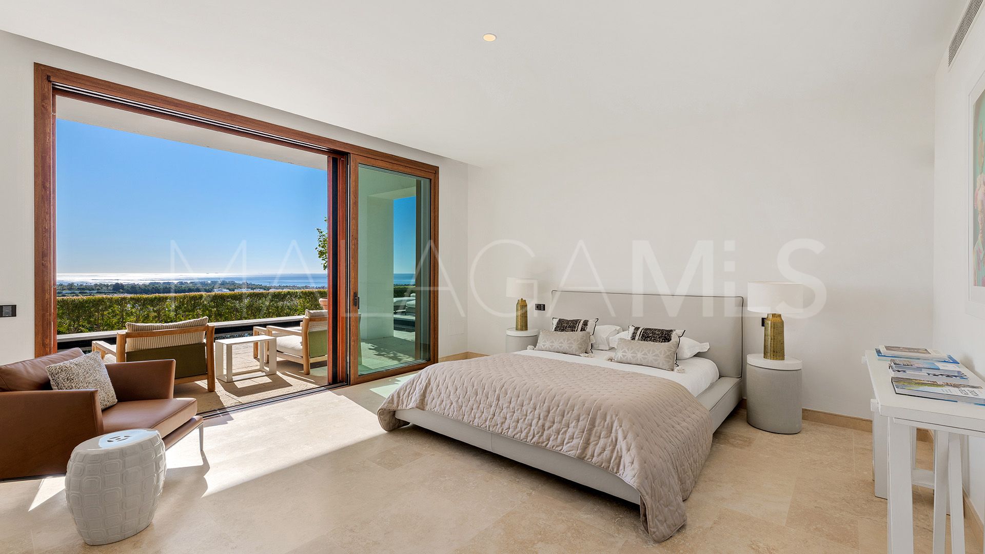 Lägenhet for sale in Finca Cortesin