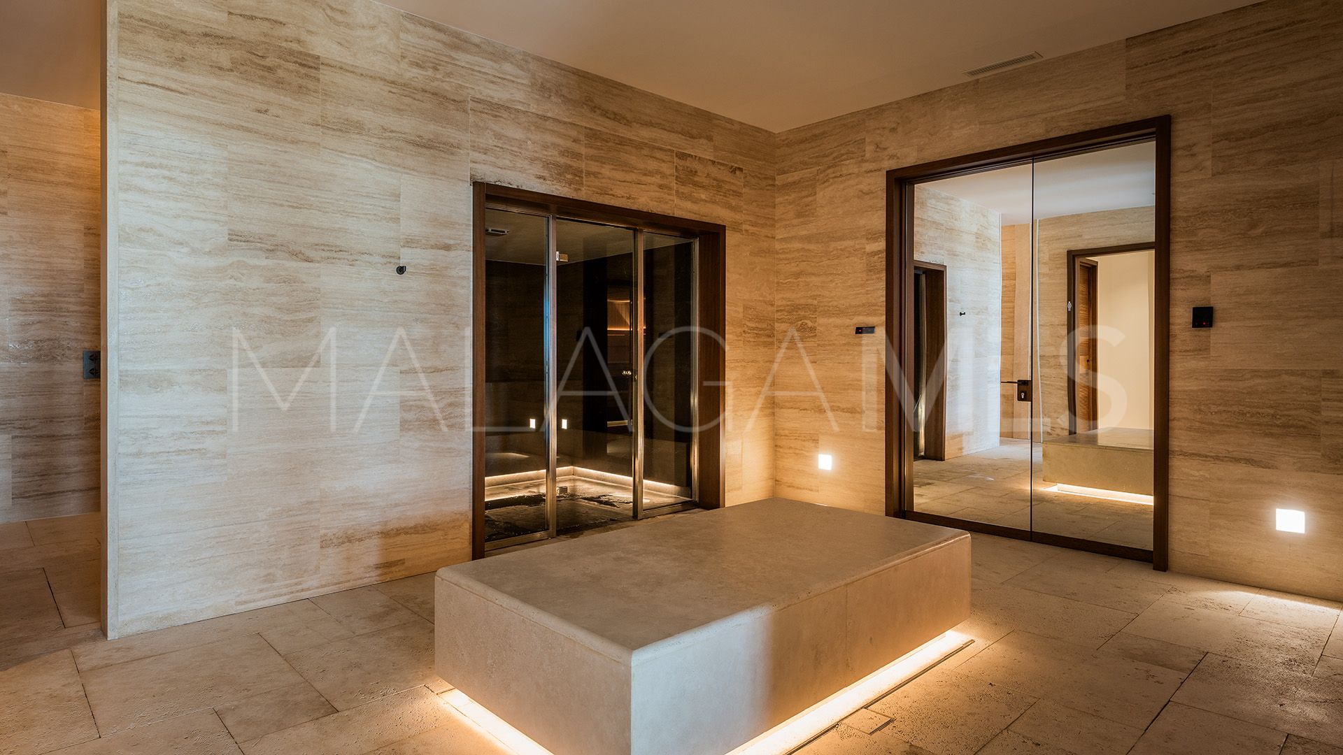 Lägenhet for sale in Finca Cortesin