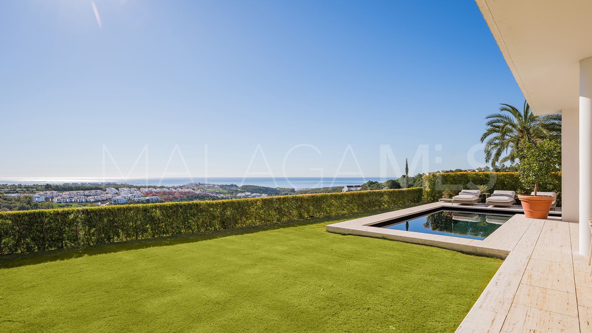 Lägenhet for sale in Finca Cortesin