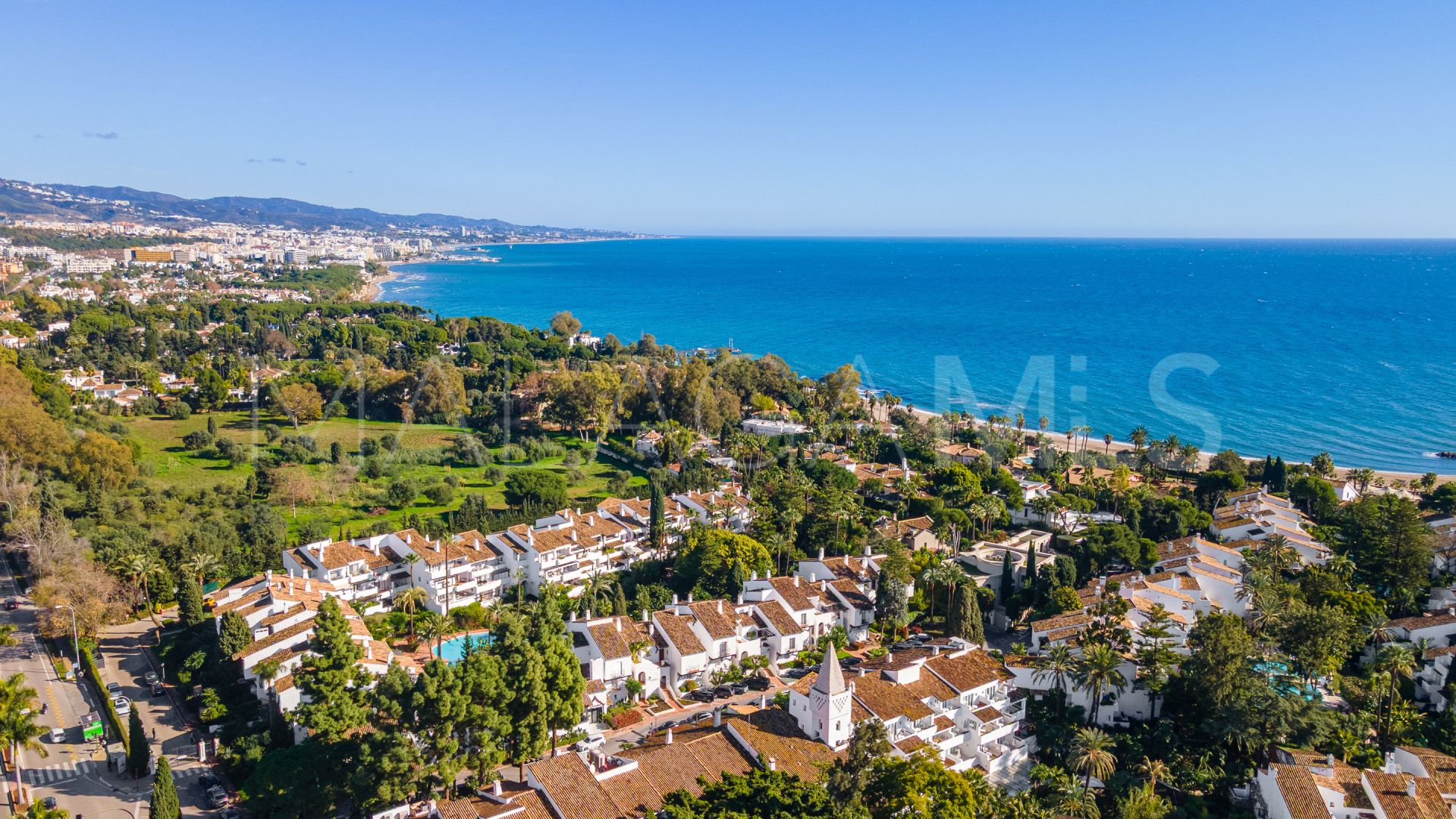 Penthouse in Puente Romano II for sale