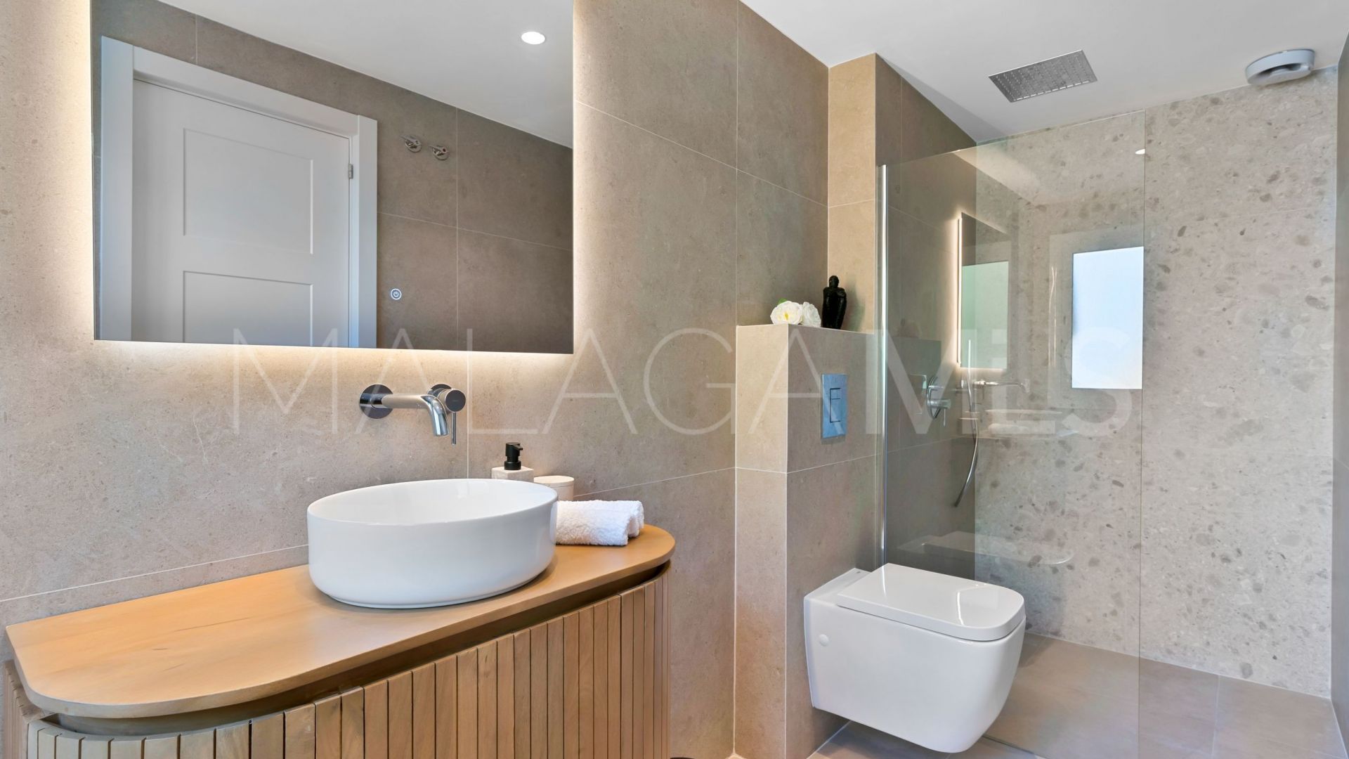 Buy town house in Nagüeles