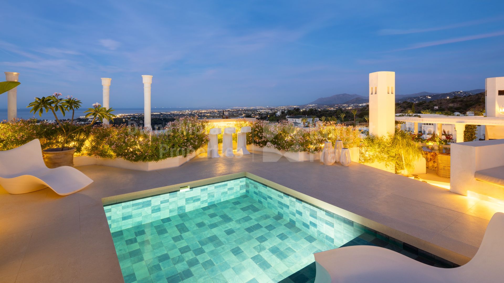 Jardines Colgantes, Colgantes, fully renovated duplex penthouse with panoramic views
