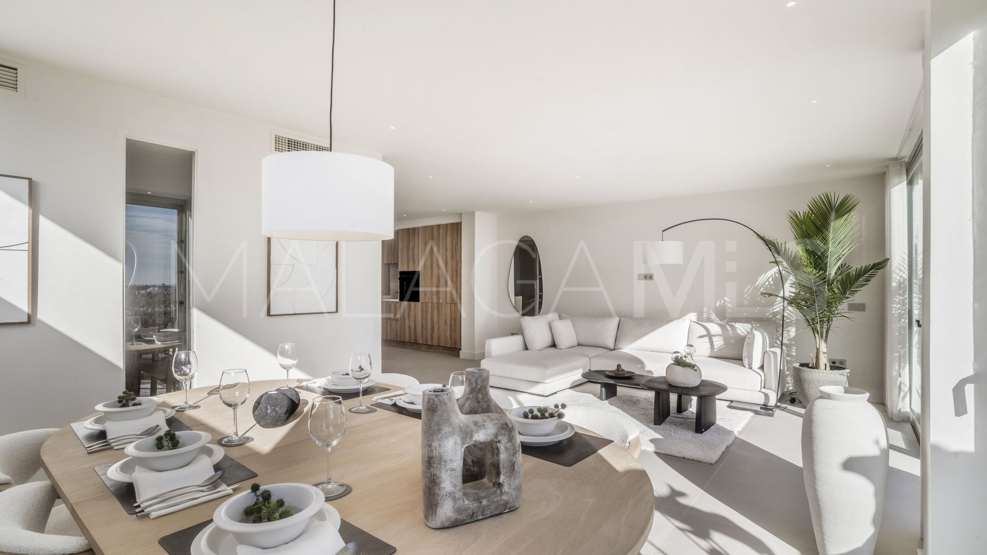 Markplanslägenhet for sale in Palacetes Los Belvederes