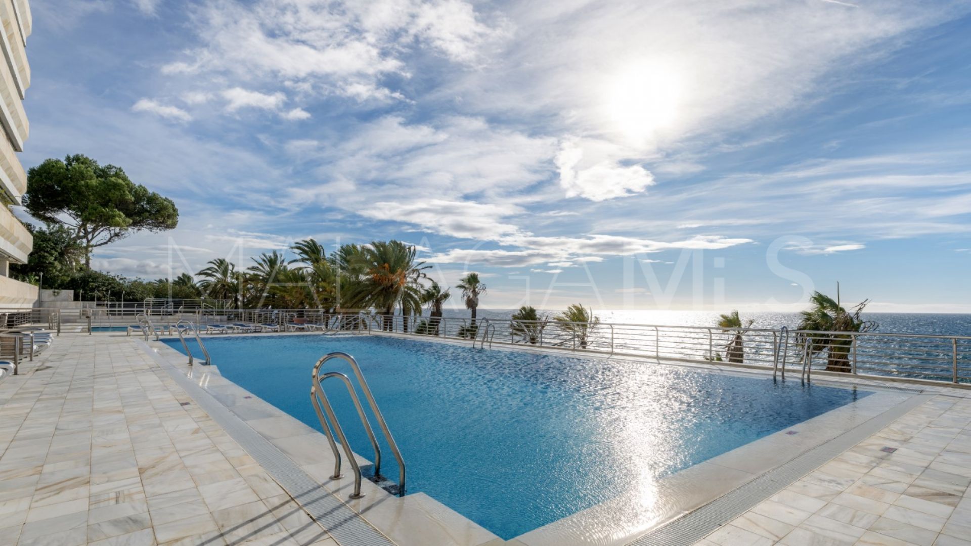 Se vende apartamento in Marina Mariola