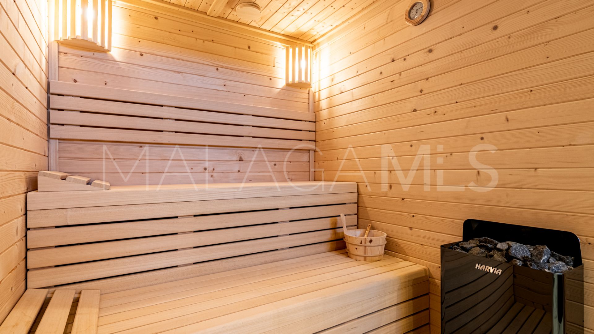 Villa for sale in Paraiso Alto