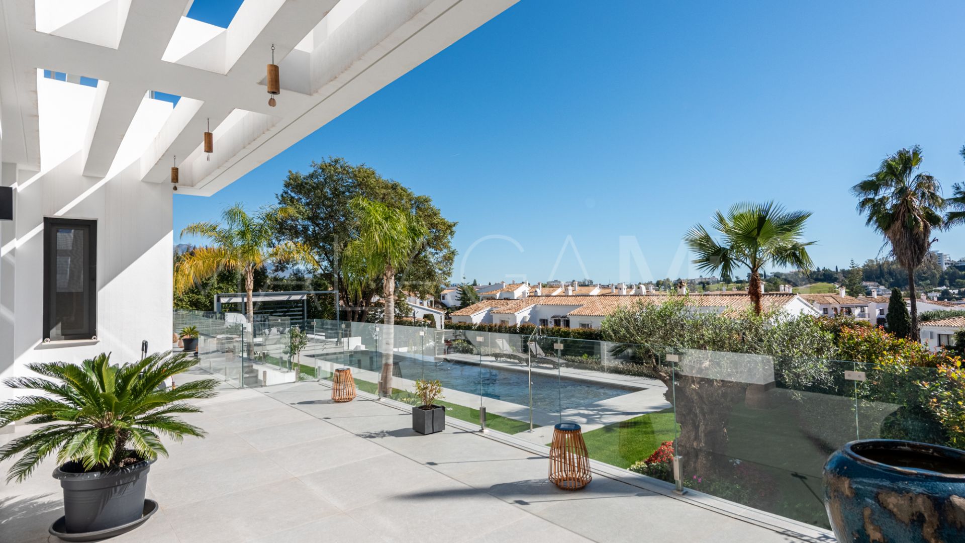 Villa for sale in Paraiso Alto