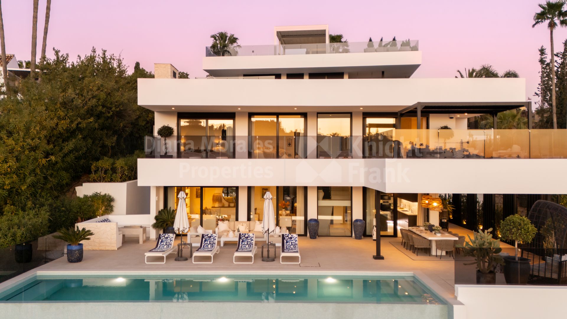 Las Brisas, Renovated villa in Auriga with golf and sea views