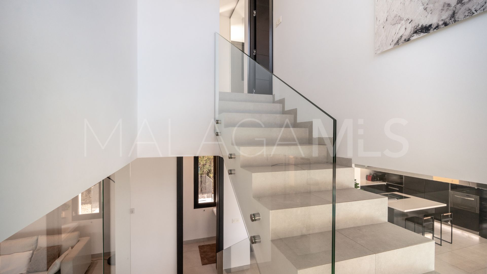 Villa for sale in Las Brisas