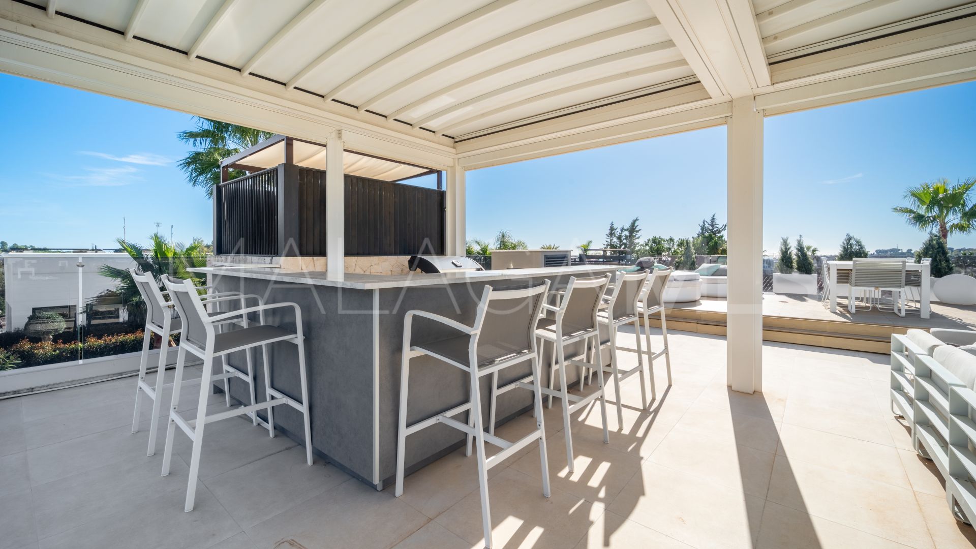 Villa for sale in Las Brisas