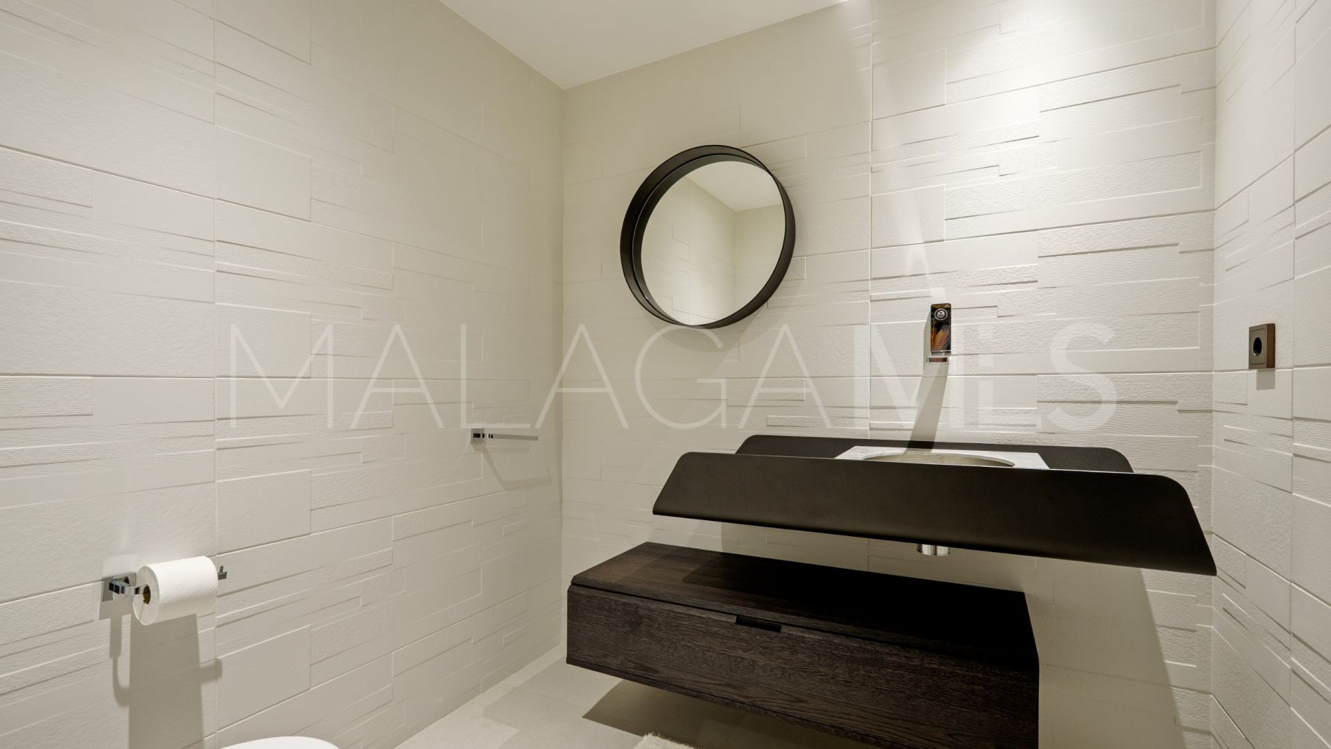 Villa for sale in Puerto del Almendro