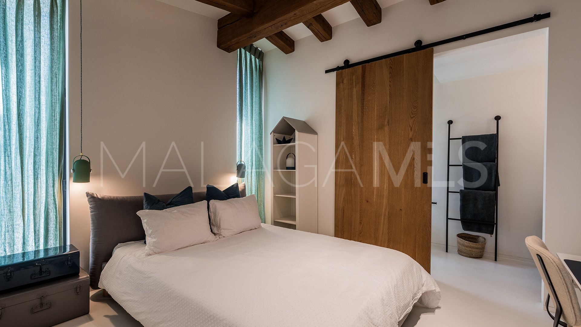 Villa for sale in Los Naranjos Golf