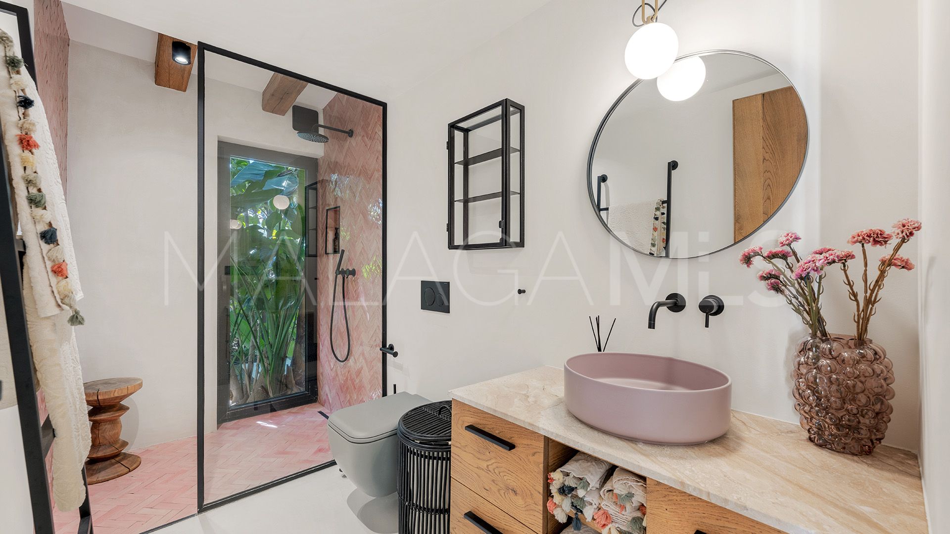 Villa for sale in Los Naranjos Golf