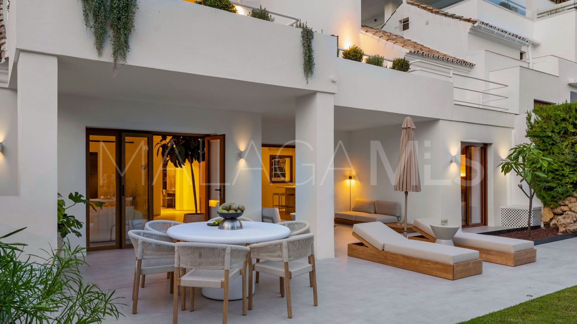 Ground floor duplex for sale in Alcores del Golf with 4 bedrooms