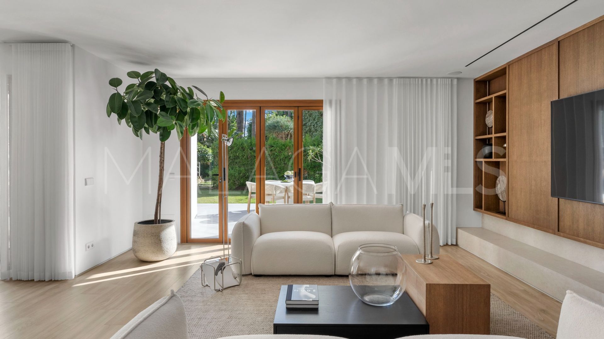 Ground floor duplex for sale in Alcores del Golf with 4 bedrooms