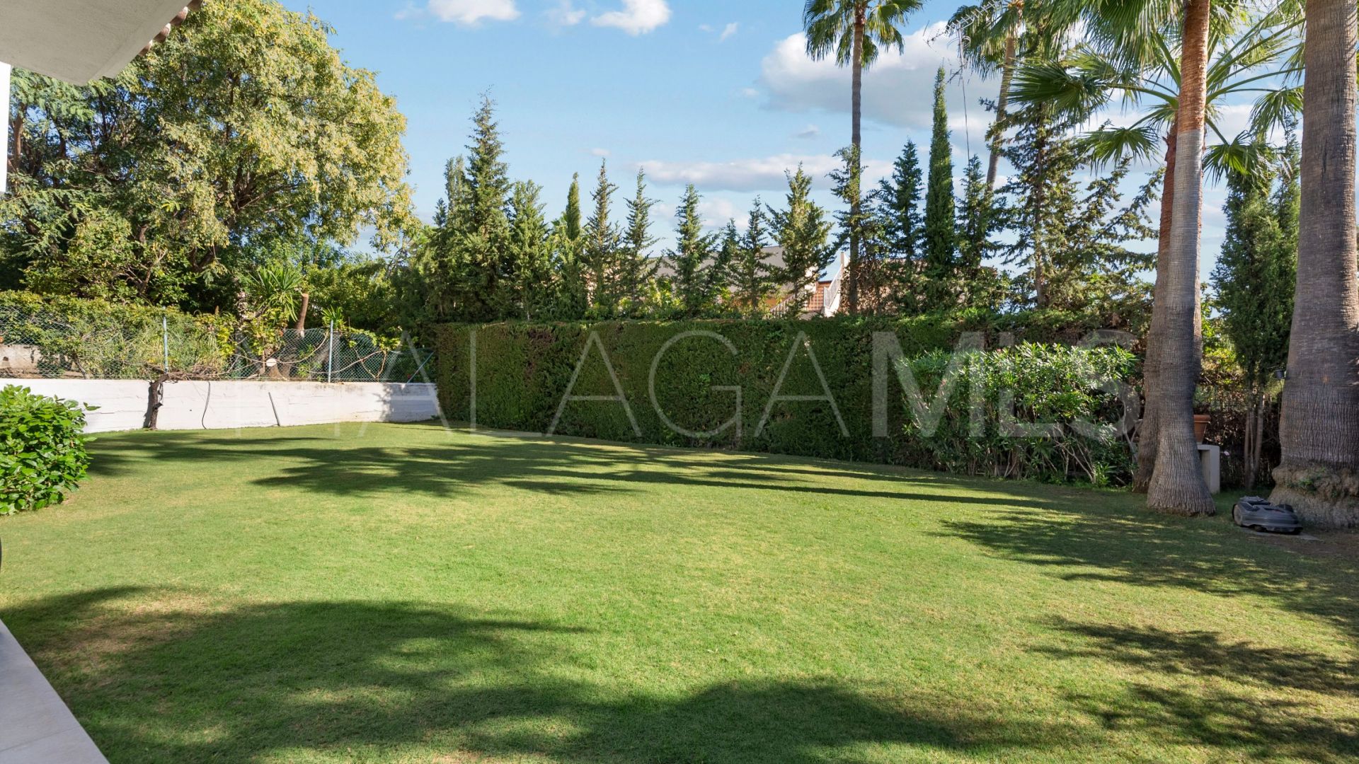 Villa for sale in Los Naranjos