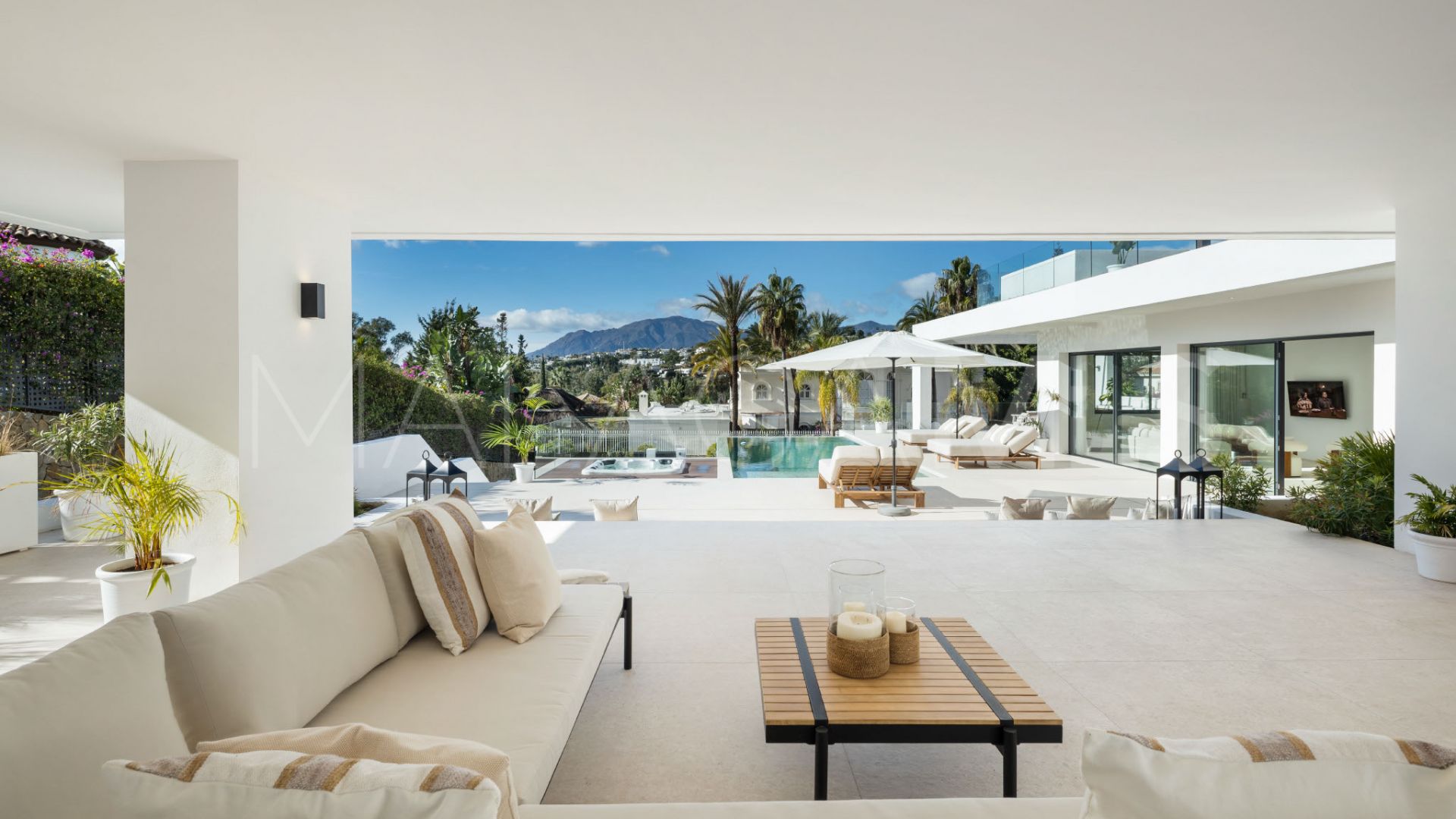 Villa for sale in Paraiso Medio