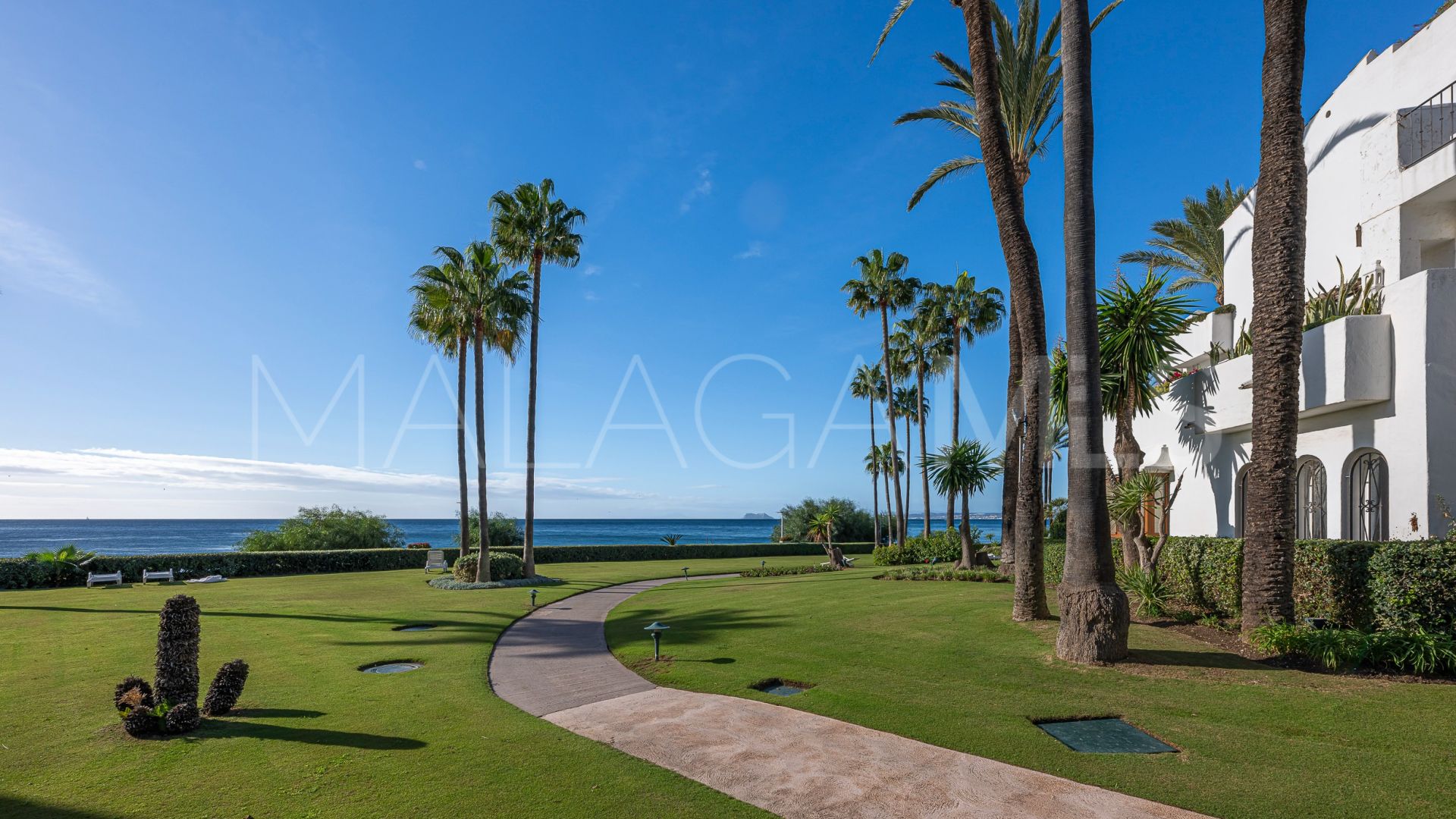 Markplanslägenhet for sale in Alcazaba Beach