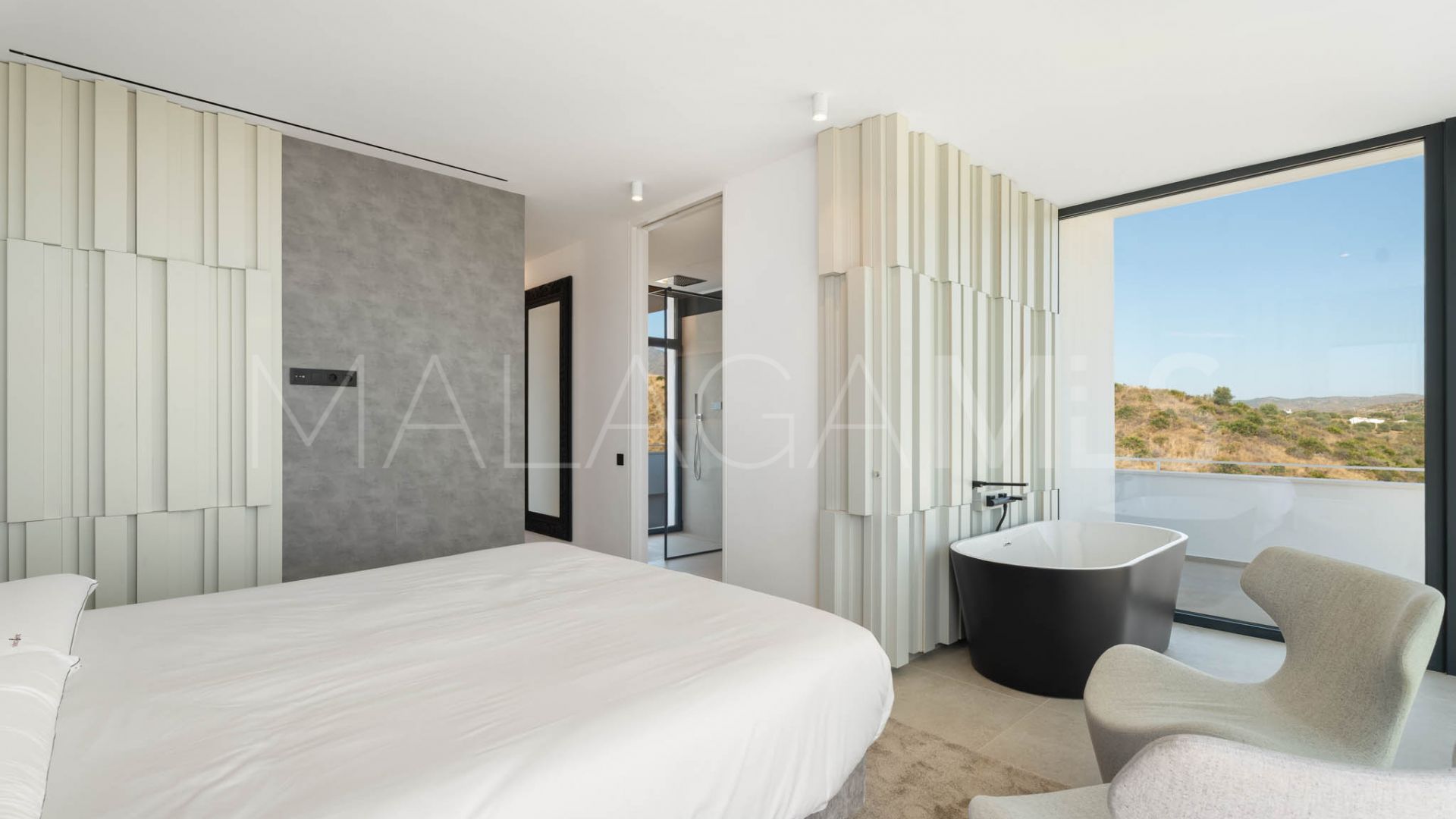 Villa for sale in La Cala Golf Resort