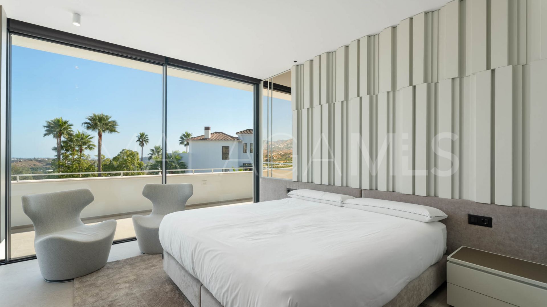 Villa for sale in La Cala Golf Resort