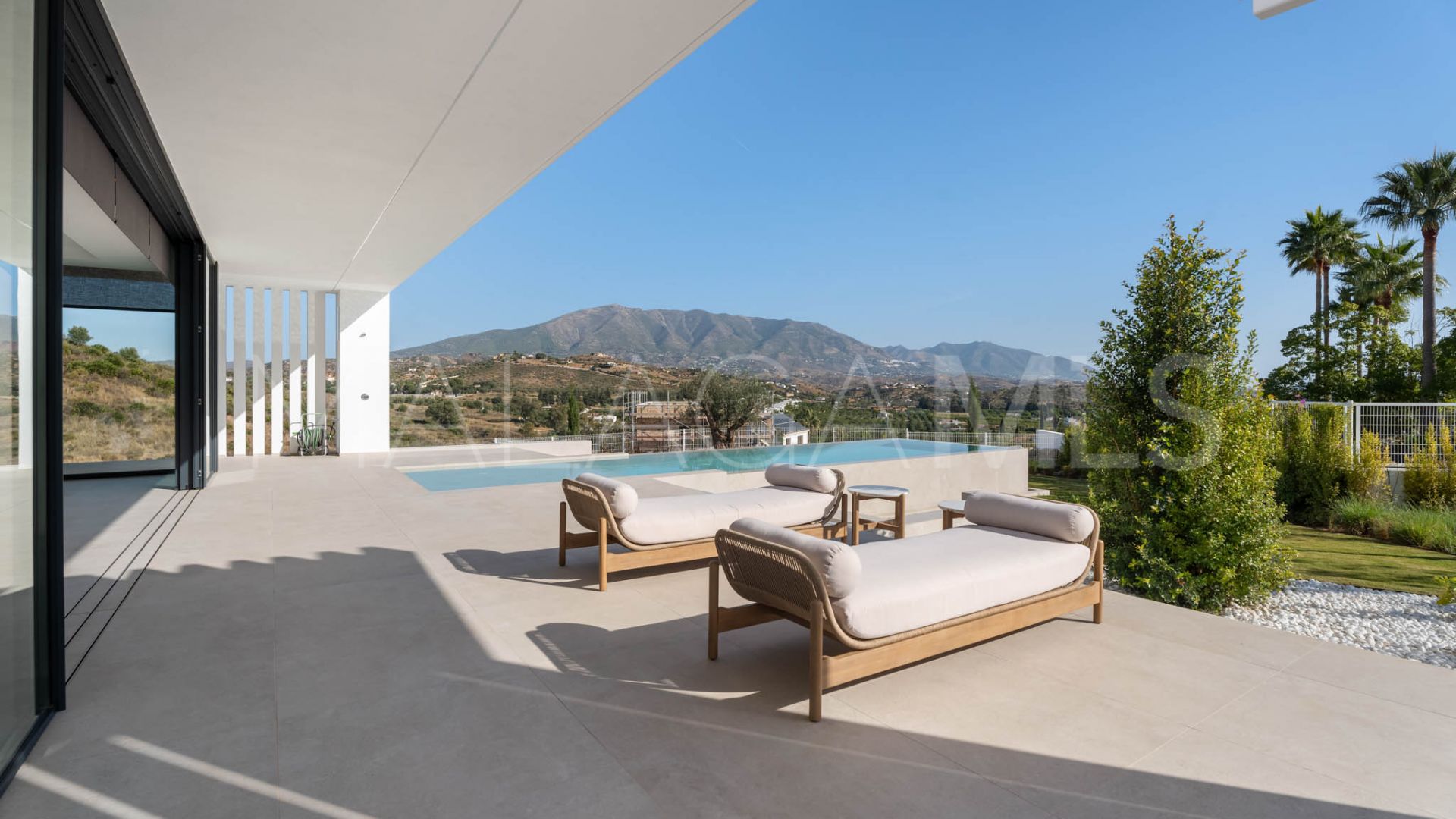 Villa for sale in La Cala Golf Resort