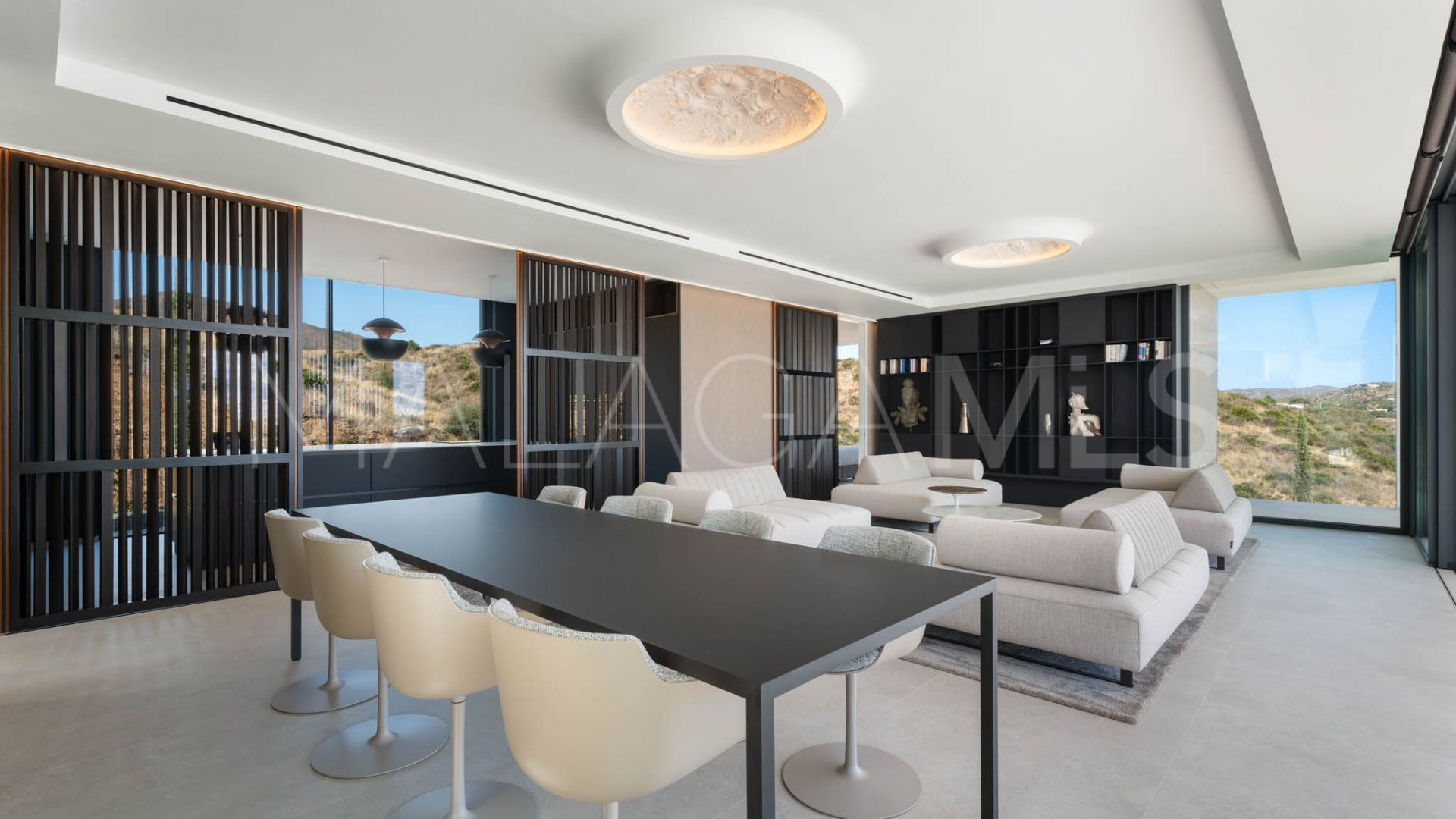 Villa for sale in La Cala Golf Resort