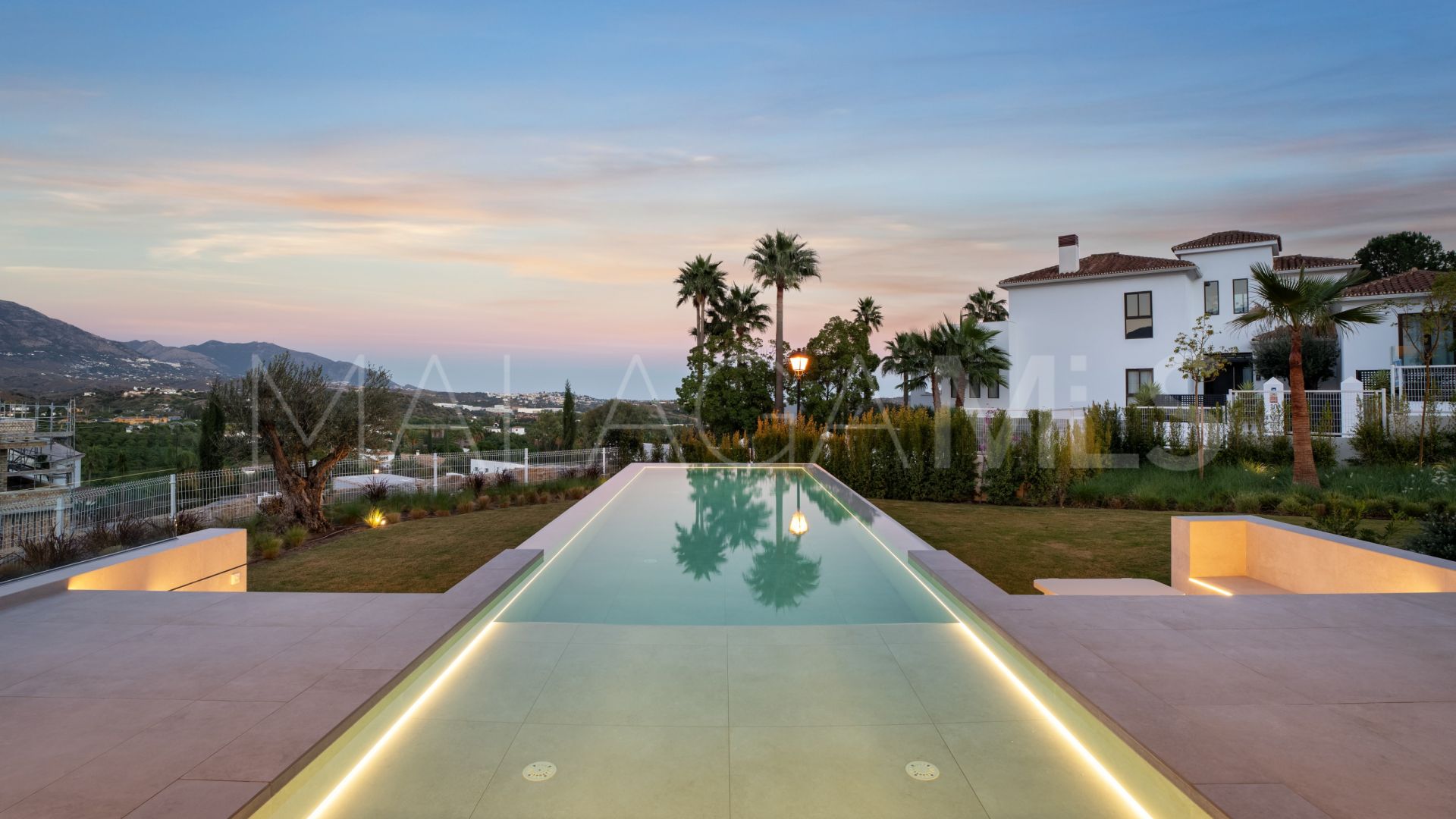 Villa for sale in La Cala Golf Resort