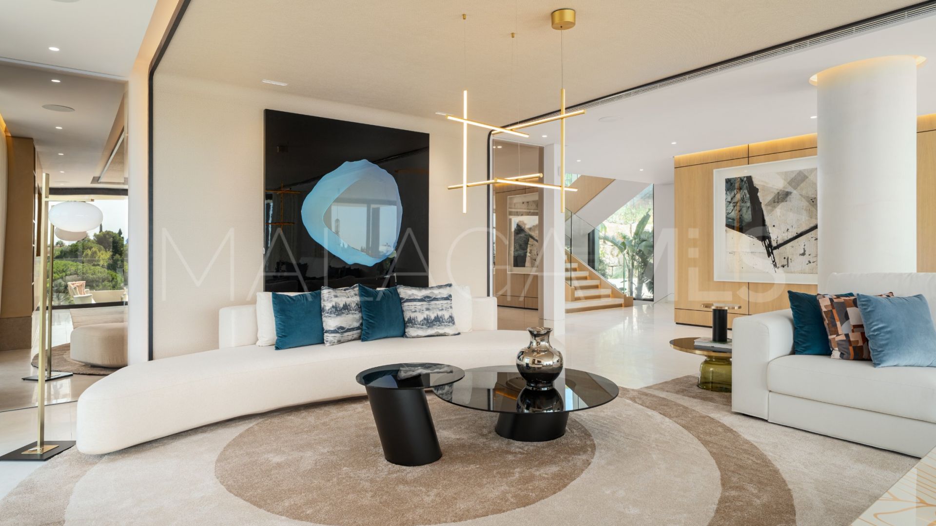 Villa for sale in Marbella Hill Club