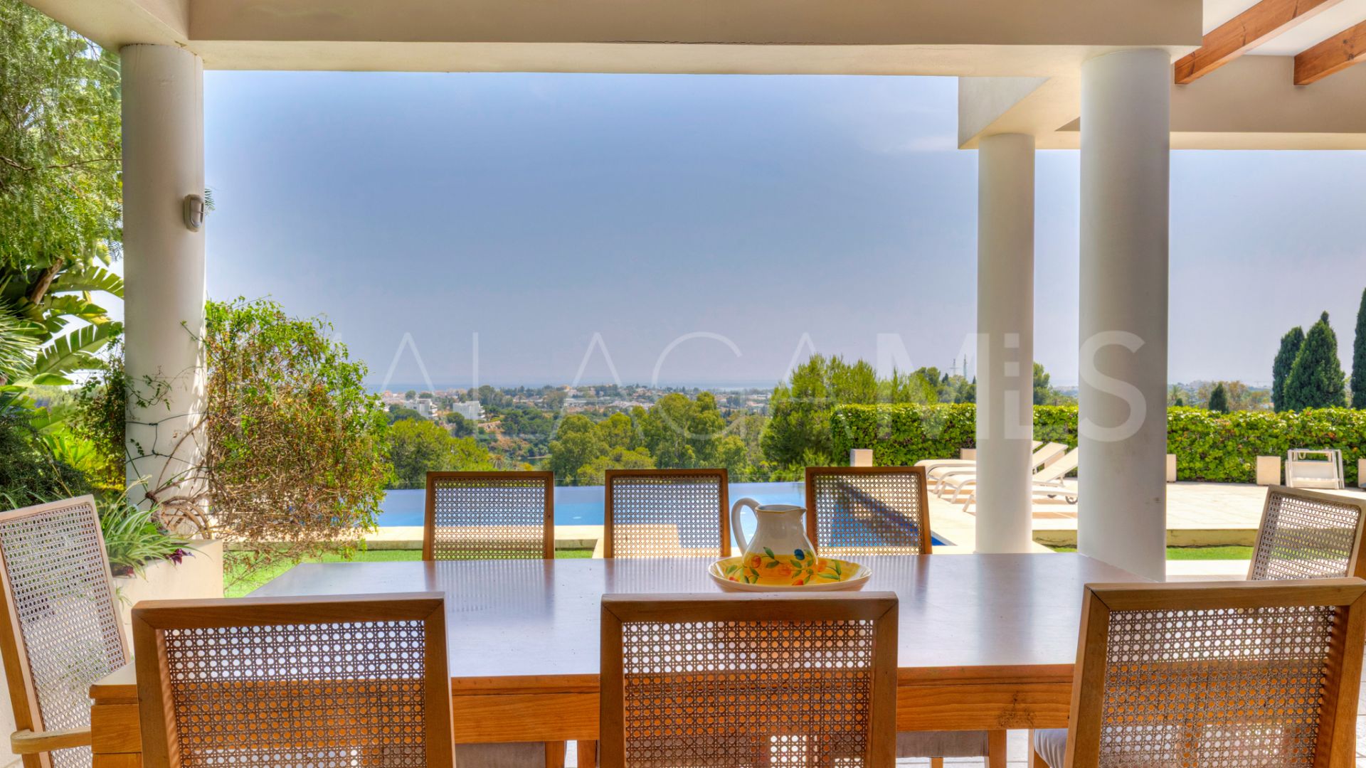 Villa for sale in El Herrojo