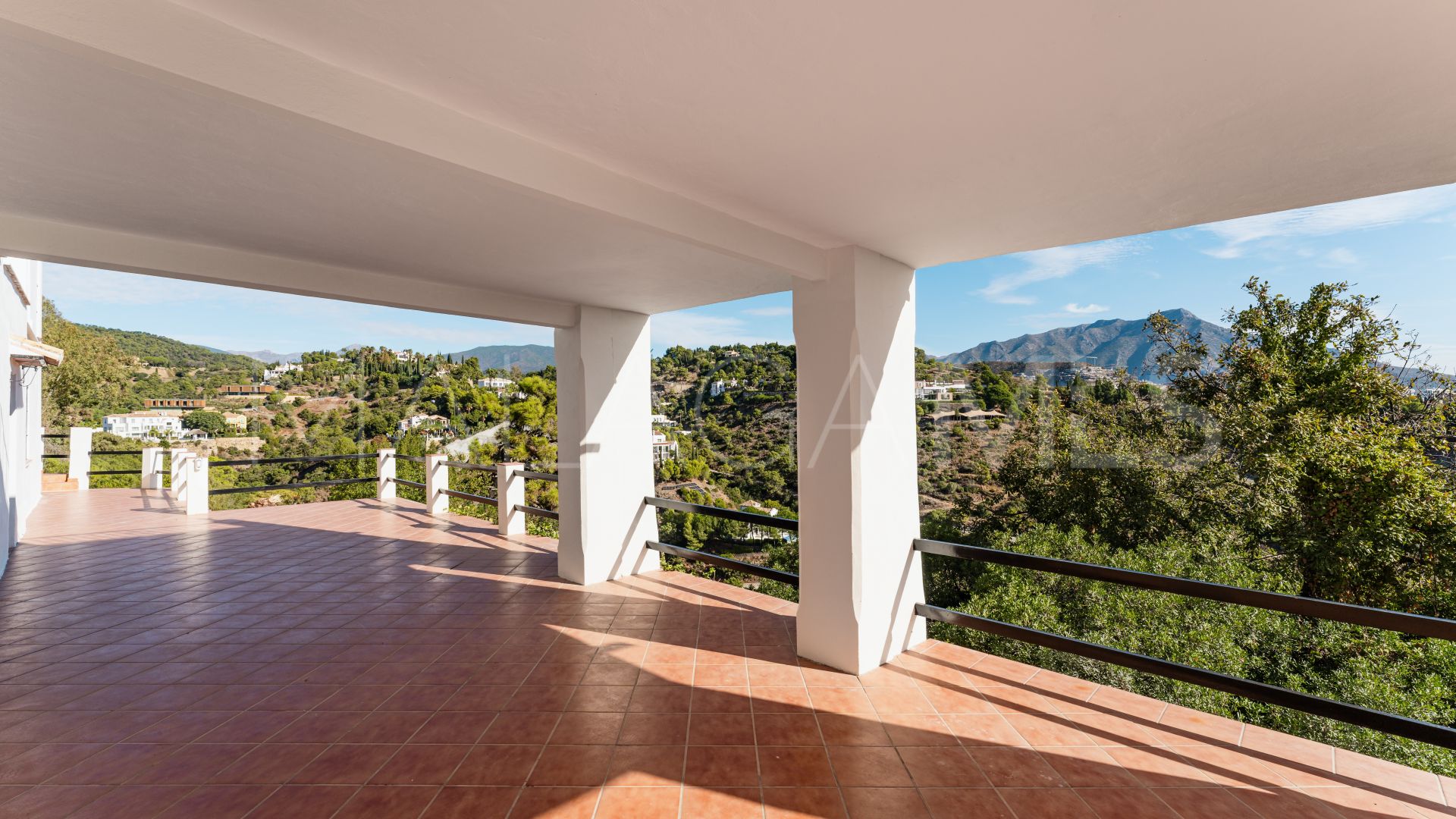 Villa a la venta in El Madroñal