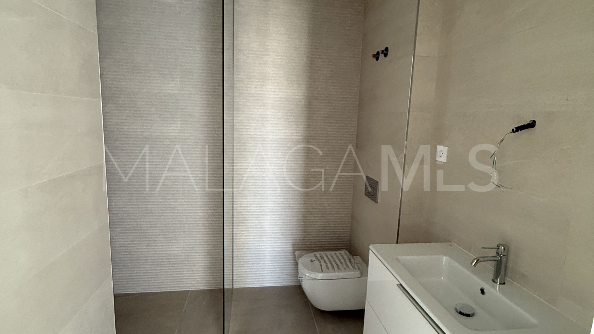 Appartement terrasse for sale in Estepona Ouest