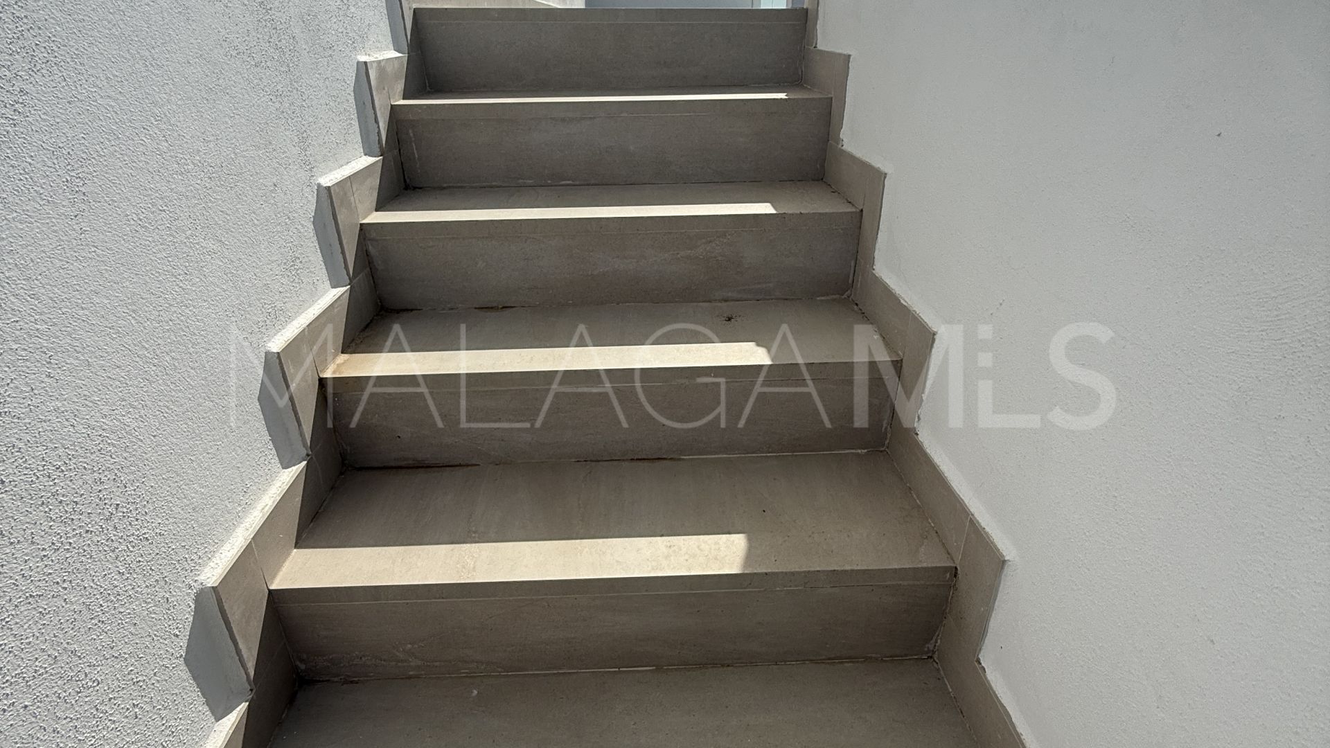 Appartement terrasse for sale in Estepona Ouest