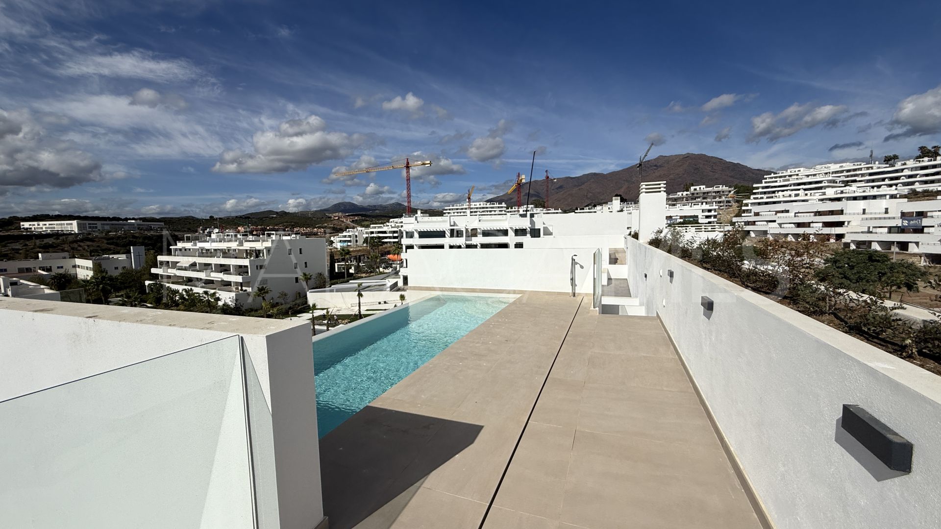 Appartement terrasse for sale in Estepona Ouest