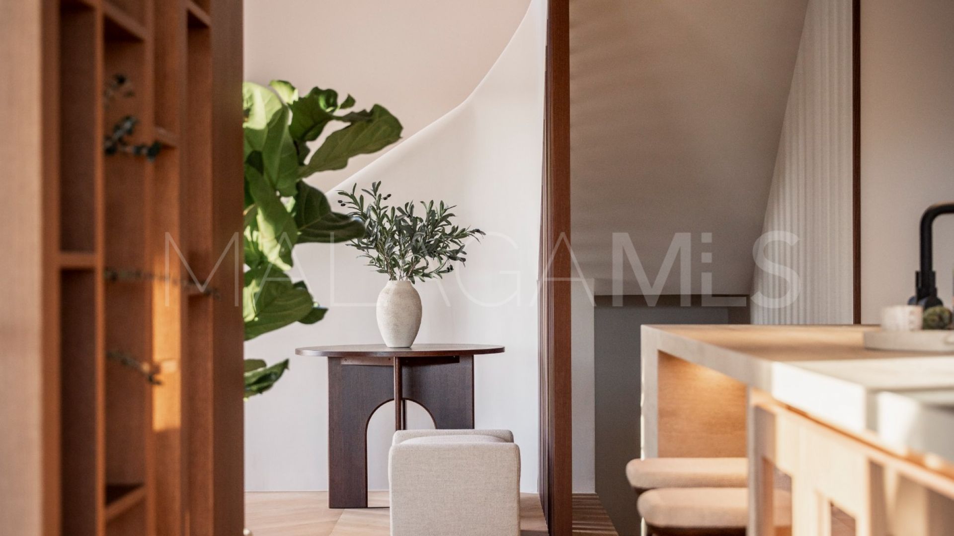 Villa for sale in Las Brisas