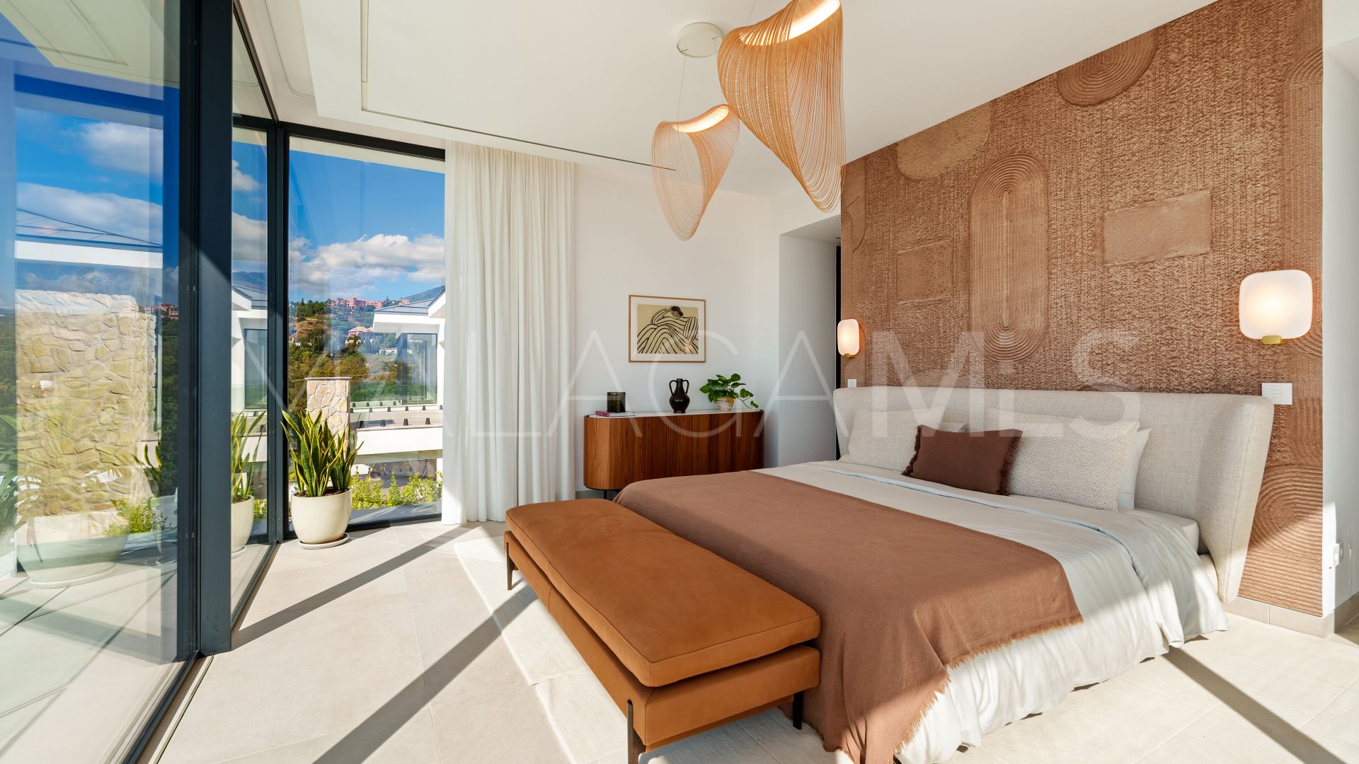 5 bedrooms villa for sale in La Quinta