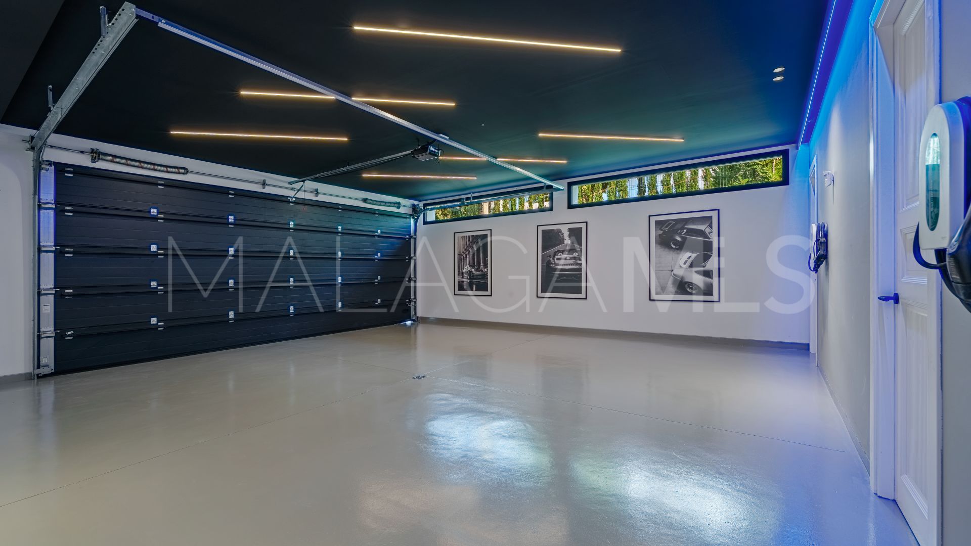 5 bedrooms villa for sale in La Quinta